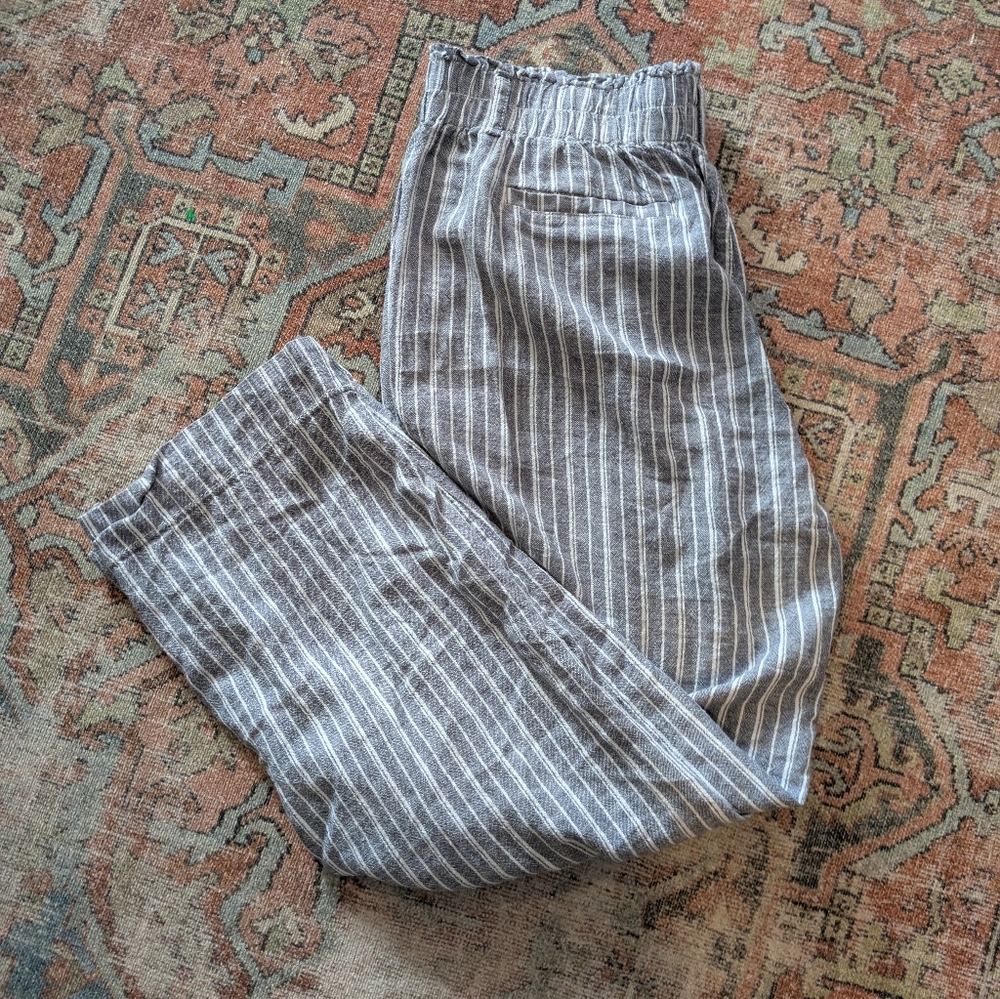 Briggs Blue + White Striped Linen Blend Pants W Pockets And Stretchy Waistband